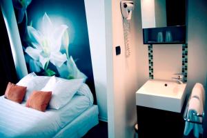 DM hotel
