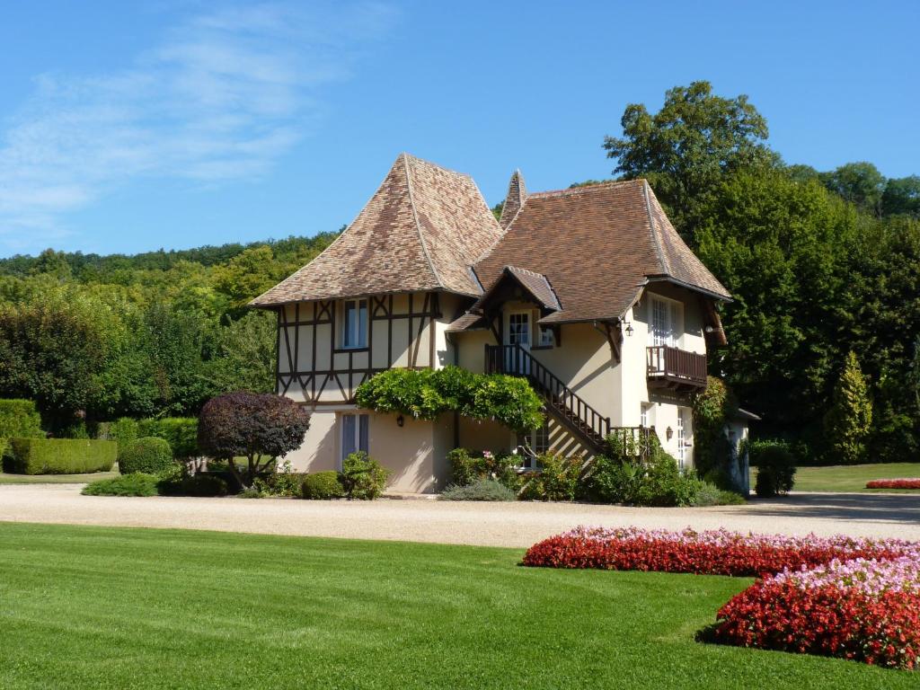 Hôtel Domaine de la Reposée 1, rue du Prieuré - Fermaincourt 28500 Fermaincourt