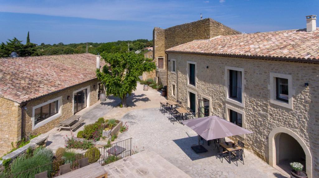 Domaine de Montine Chambres de Charme Hameau de La Grande Tuilière, 26230 Grignan