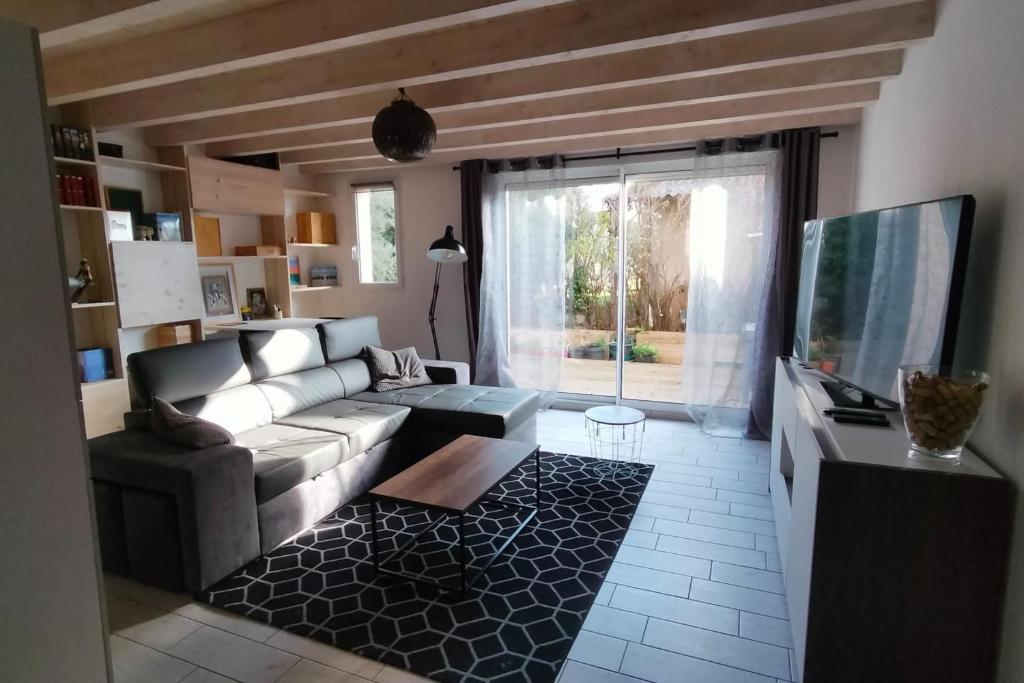 Domaine du Revermont - Logis Hotel 39230 Passenans