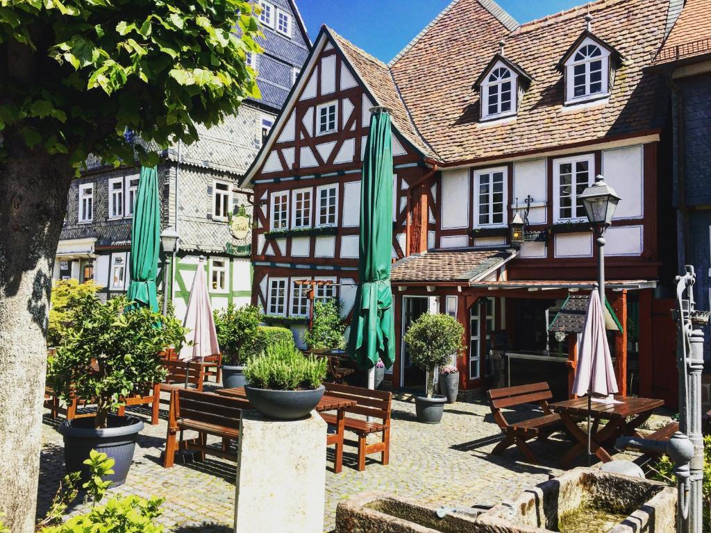 Dombäcker Am Markt 18, 35287 Amöneburg