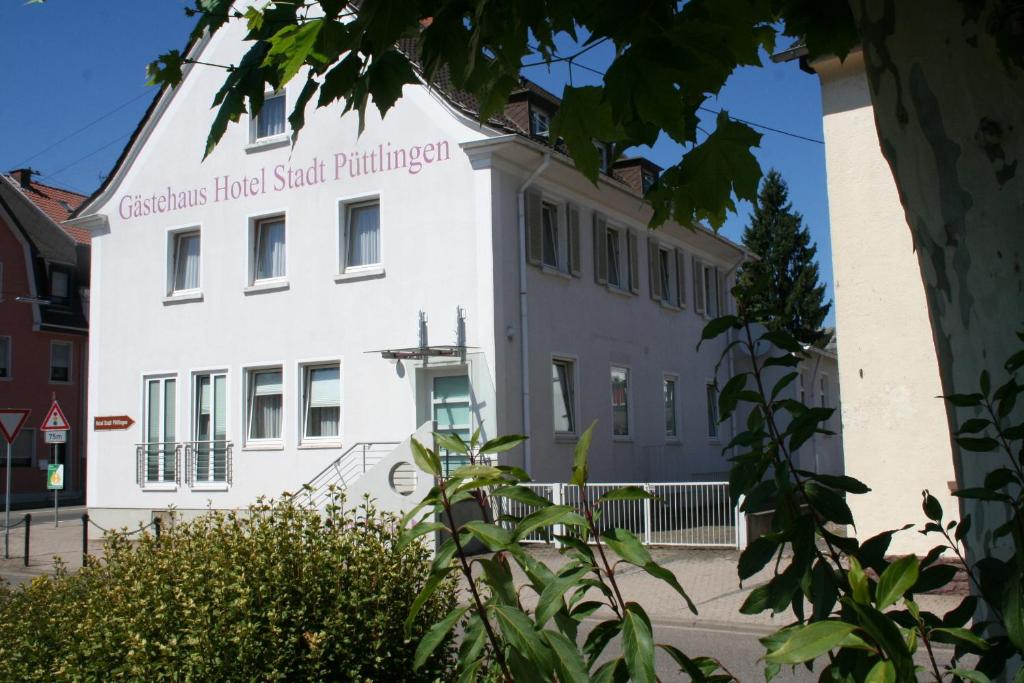 Hôtel Domizil Alte Post Bahnhofstraße 7 66346 Püttlingen