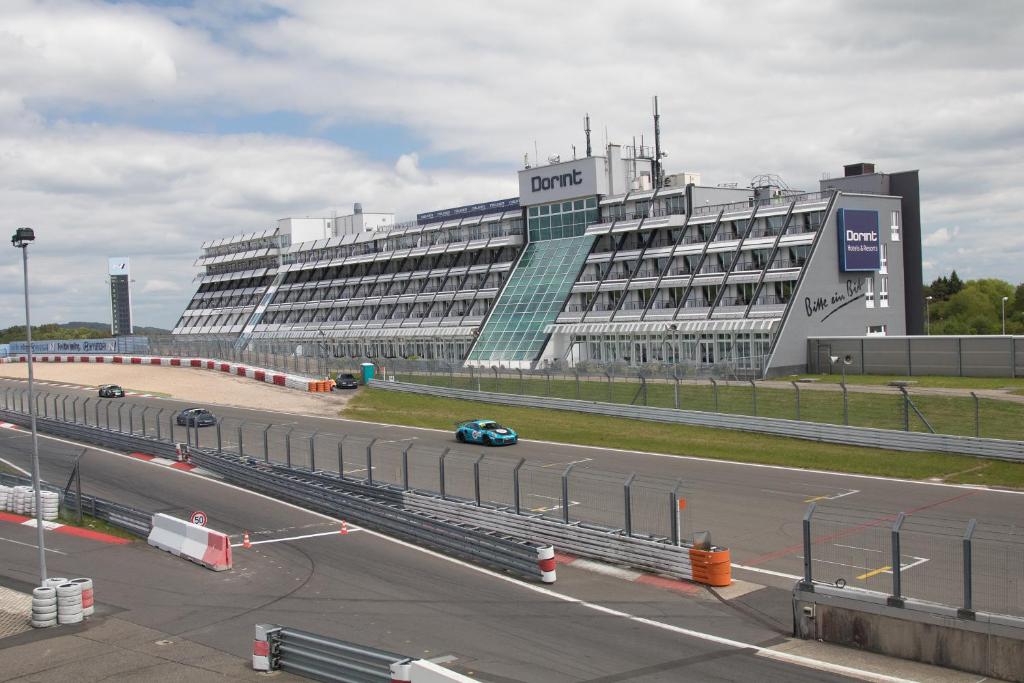 Dorint Am Nürburgring Hocheifel An der Grand-Prix-Strecke, 53520 Nürburg