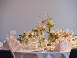 Hôtel Dorint Parkhotel Frankfurt / Bad Vilbel Niddastraße 1 61118 Bad Vilbel Hesse