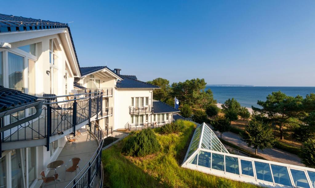 Dorint Strandhotel Binz/Rügen Strandpromenade 58, 18609 Binz