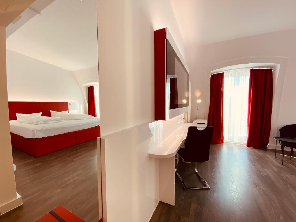 DORMERO Hotel Dresden City Kreischaer Str. 2 / Wasaplatz, 01219 Dresde