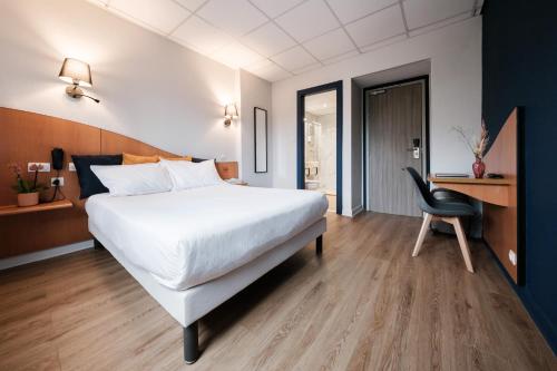 Hôtel Hôtel du Parc 10 Place de la République Thionville
