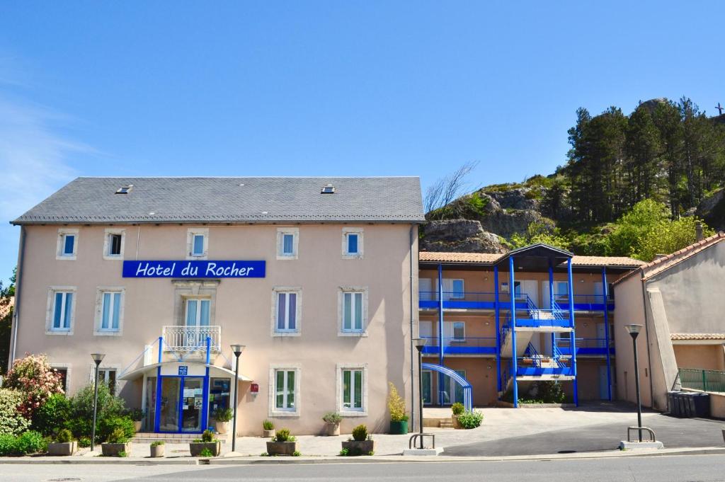 Hôtel Hotel Du Rocher 130 Route De Millau, 34520 Le Caylar