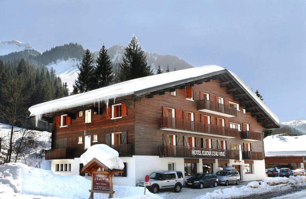 Hôtel Hôtel Eliova l'Eau Vive 209 Route De Pré La Joux, 74390 Châtel