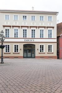 Hôtel EMICH´S Hotel Schmiedsgasse 2 63916 Amorbach Bavière