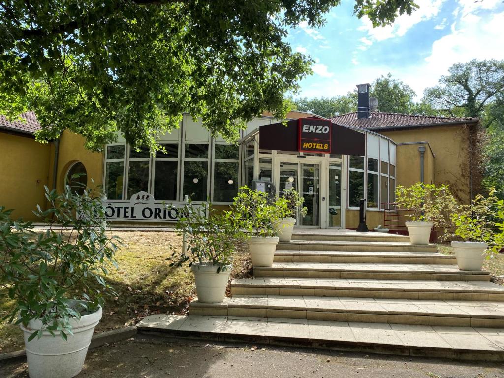 Hôtel Enzo Hôtel Orion - Logis Amnéville Rue des Thermes 57360 Amnéville