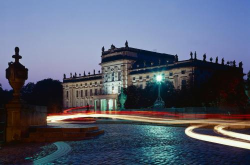 Hôtel Hotel Erbprinz & Restaurant \ Schweriner Str. 38 Ludwigslust