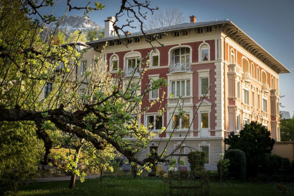 Maison d'hôtes Hotel Erika Adolf-Schmid-Straße 3, 83435 Bad Reichenhall