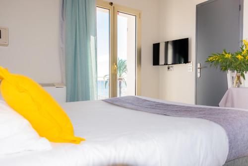 Hotel et Appartements Reine D'Azur Roquebrune-Cap-Martin france