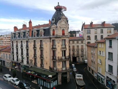 Hôtel et Restaurant Le Regina Le Puy-en-Velay france