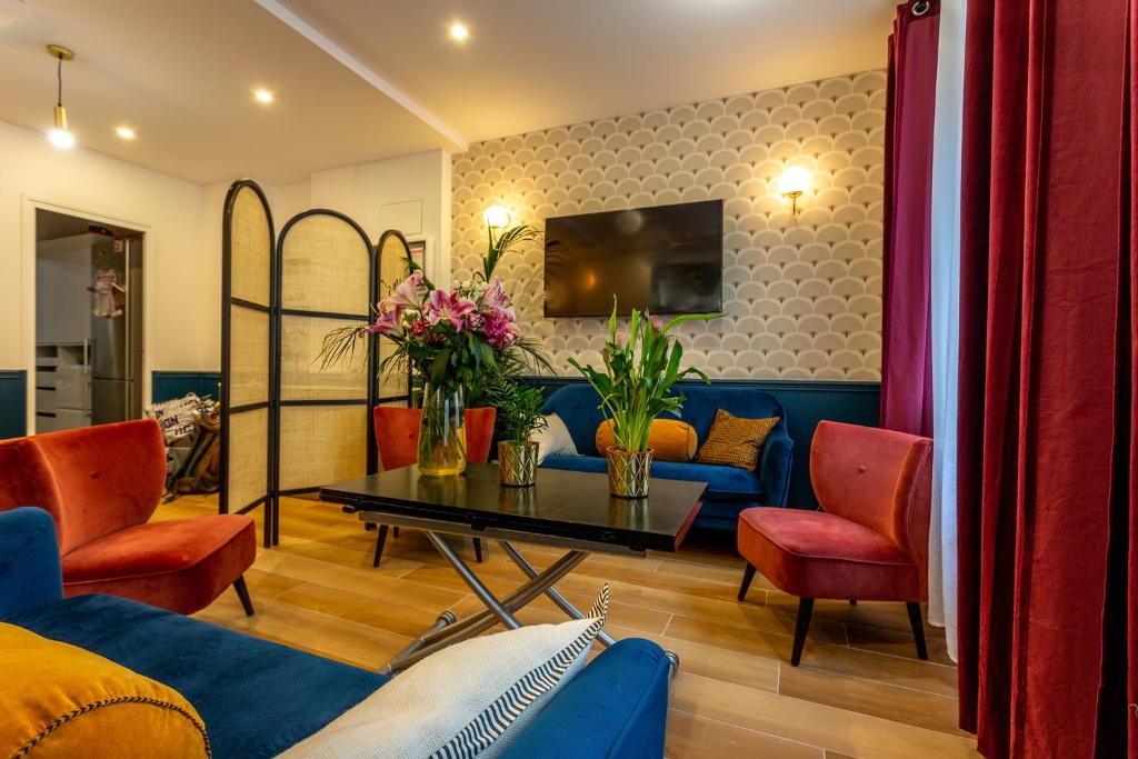 Hôtel Hotel Europe BLV 10, Rue Louis Bonnet, 75011 Paris