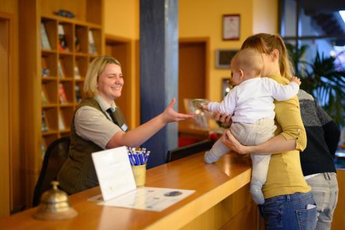 Familien Wellness Hotel Seeklause mit großem Abenteuerspielplatz \