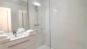 Fasthôtel Oloron Hostellerie du Paon Blanc