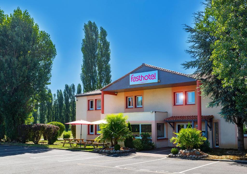 Fasthôtel Périgueux 12 avenue du Parc, 24430 Marsac-sur-lʼIsle