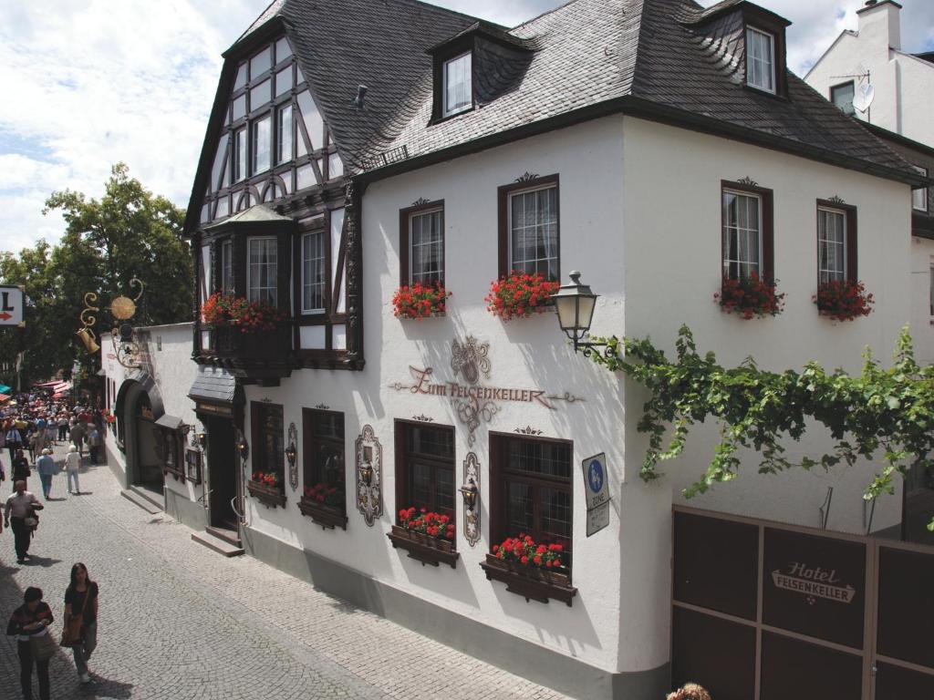 Hôtel Hotel Felsenkeller Oberstrasse 39 - 41, 65385 Rüdesheim am Rhein