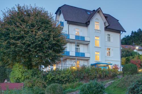 Maison d'hôtes Hotel Fidelitas Alte Doblerstraße Bad Herrenalb