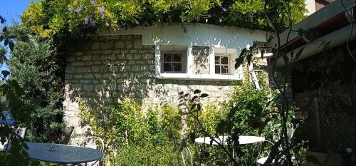 Hotel Font De Lauro Saumane-de-Vaucluse france