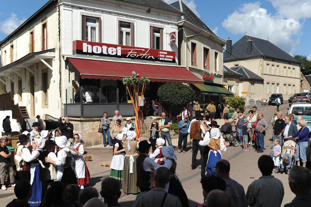 Hôtel Hotel Fortin Le Bourg, 71550 Anost