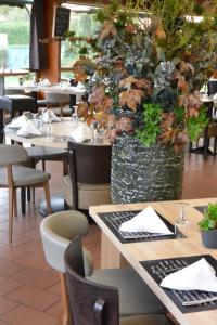 Hôtel Forum Hotel 1 Rue Roger Salengro 69740 Genas Rhône-Alpes