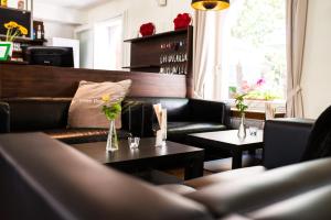 FT Hotel & Restaurant