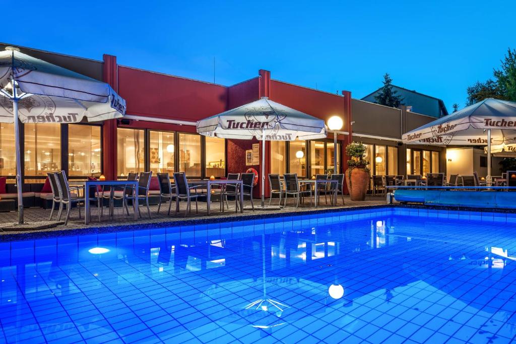 Fürther Hotel Mercure Nürnberg West Laubenweg 6, 90765 Fürth