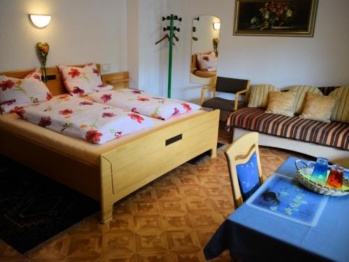 Gaestehaus Grau