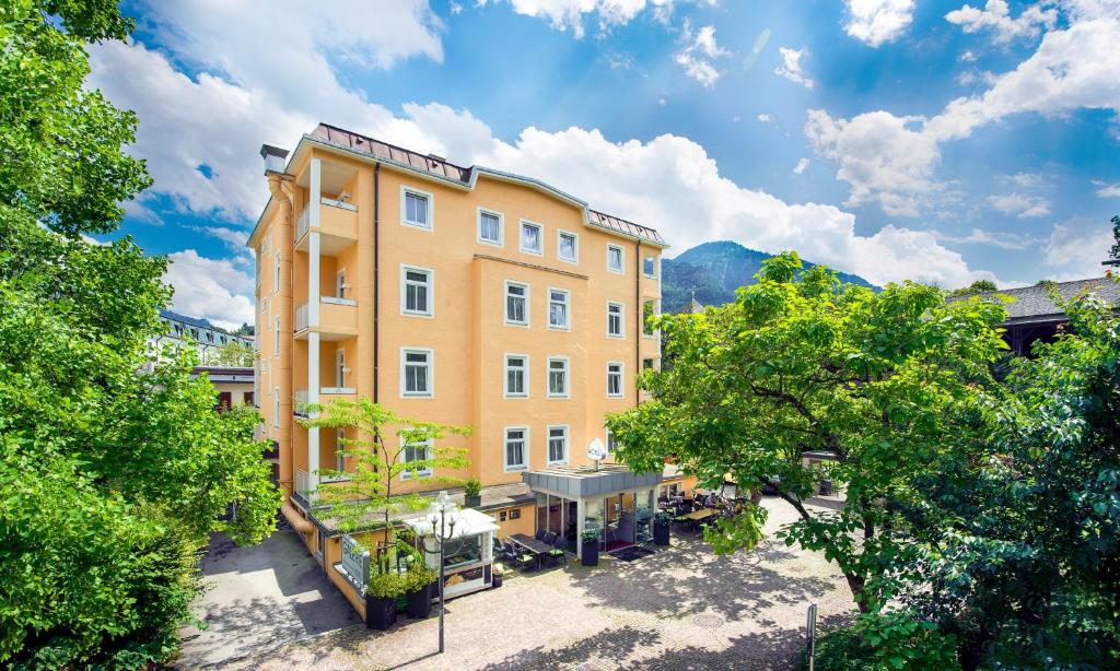 Galerie Hotel Mackstr. 2, 83435 Bad Reichenhall