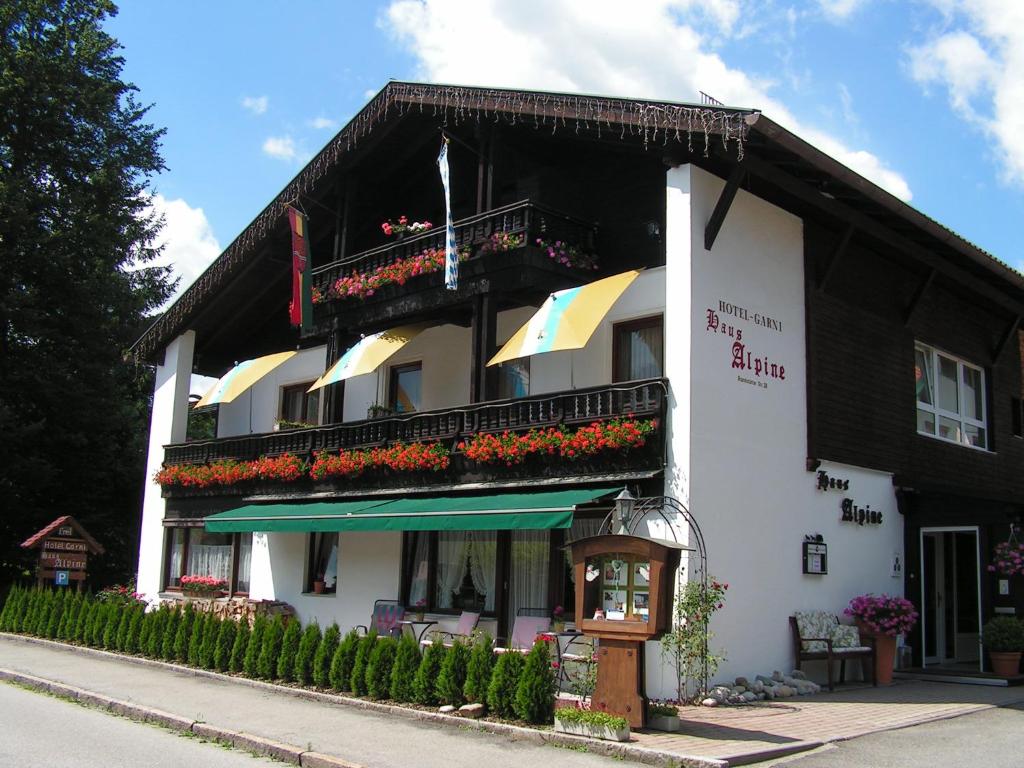 Hôtel Hotel Garni Haus Alpine Brandstätterstr. 38, 83324 Ruhpolding