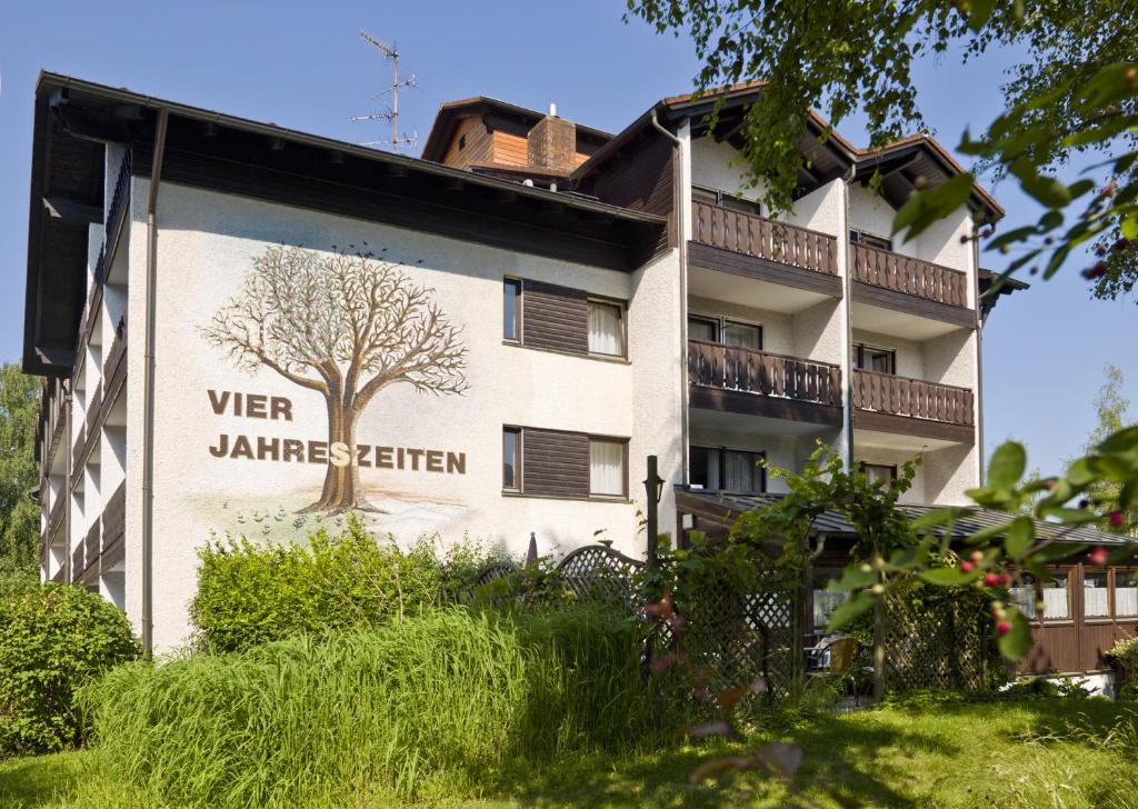 Hôtel Hotel Garni Vier Jahreszeiten Birkenweg 12, 94072 Bad Füssing