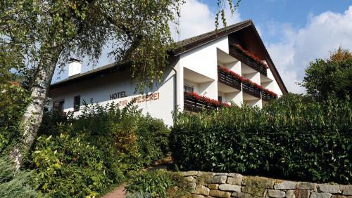 B&B / Chambre d'hôtes Hotel garni zur Weserei Hauptstrasse 81 Kandern
