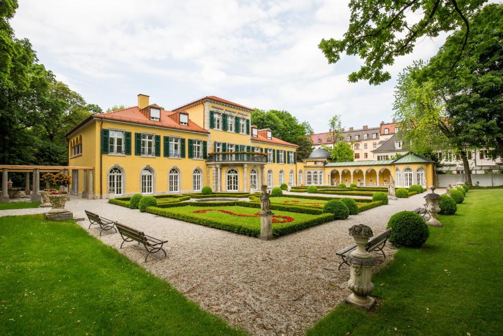 Hôtel Gästehaus der Katholischen Akademie in Bayern 23 Mandlstraße 80802 Munich