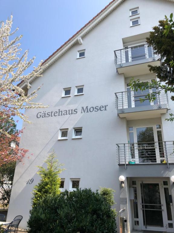 Gästehaus Moser Burgunderstr. 19, 79576 Weil am Rhein
