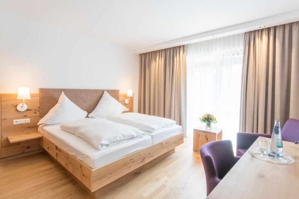 Hôtel Hotel & Gasthaus Löwen Schwarzwaldstr. 34, 79183 Waldkirch