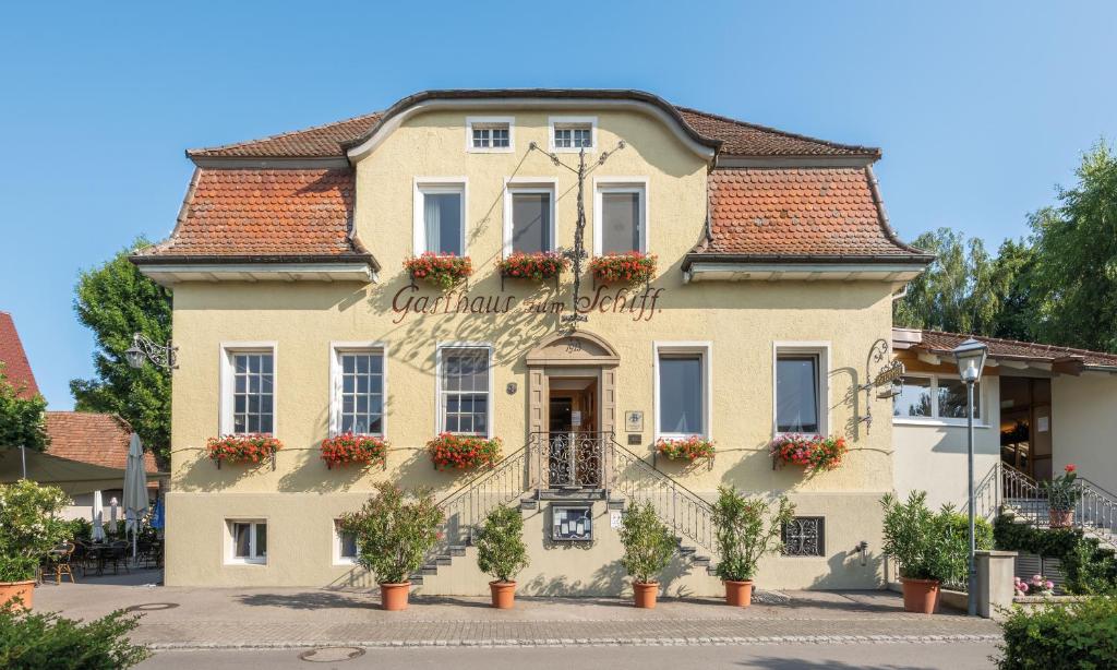 Gasthaus Schiff Hafenstr. 1, 78345 Moos