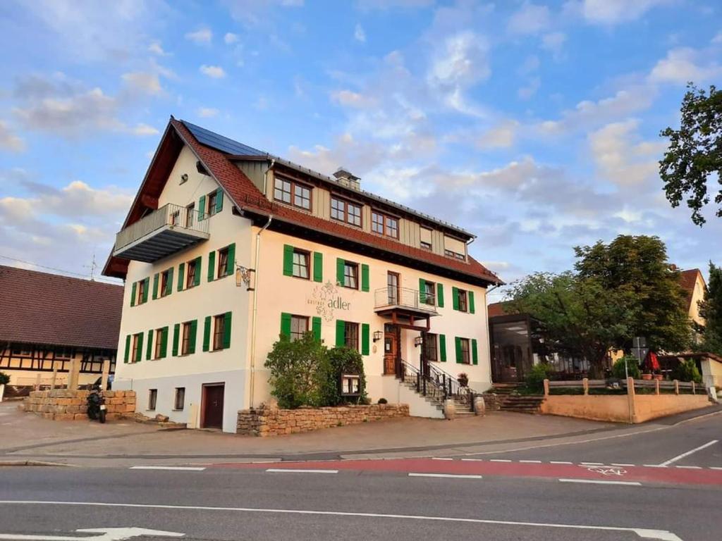 Gasthof Adler Kornstraße 1, 88094 Oberteuringen