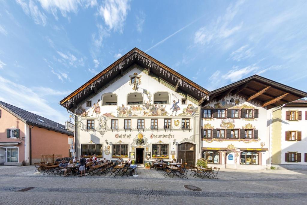 Maison d'hôtes Hotel & Gasthof Fraundorfer Ludwigstr. 24, 82467 Garmisch-Partenkirchen