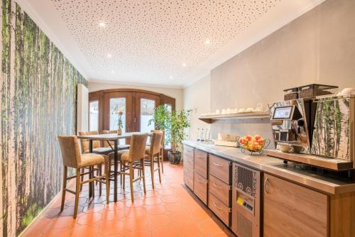 Hôtel Hotel-Gasthof Huber Oberndorf 11 Ebersberg