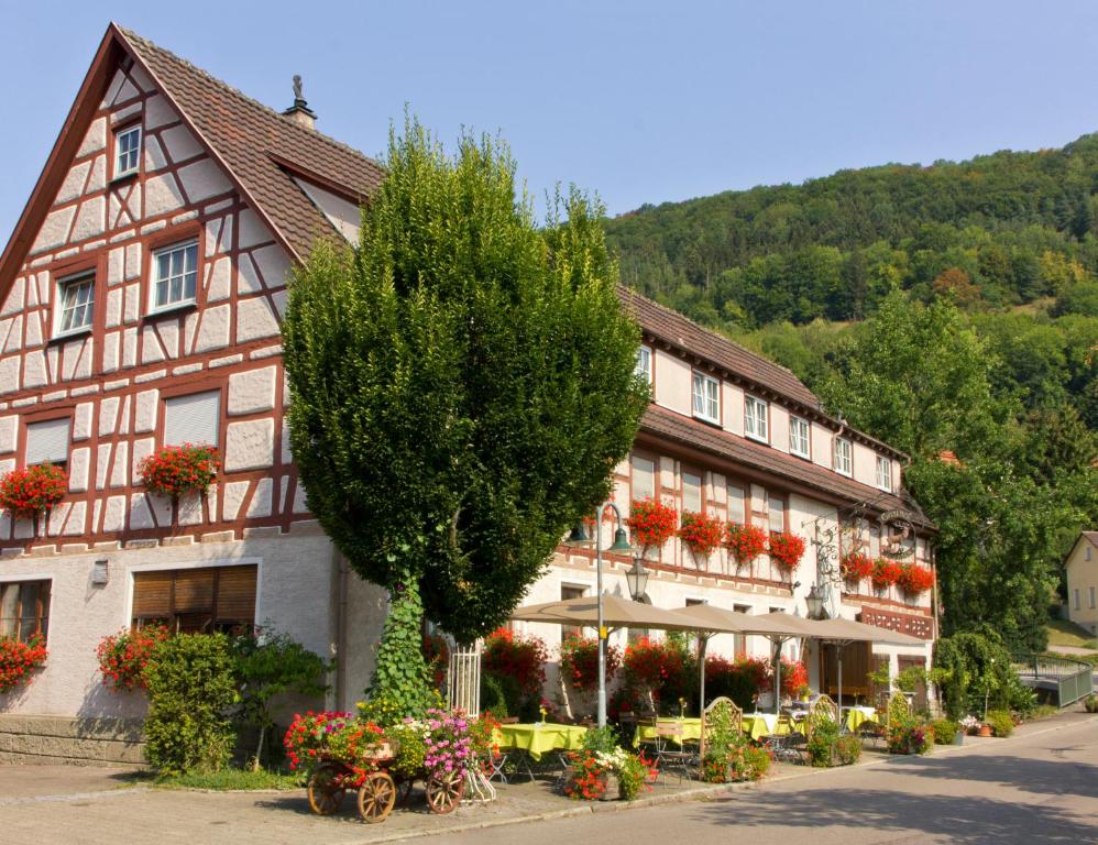 Gasthof Restaurant Hirsch Unterdorfstr.2, 73342 Bad Ditzenbach