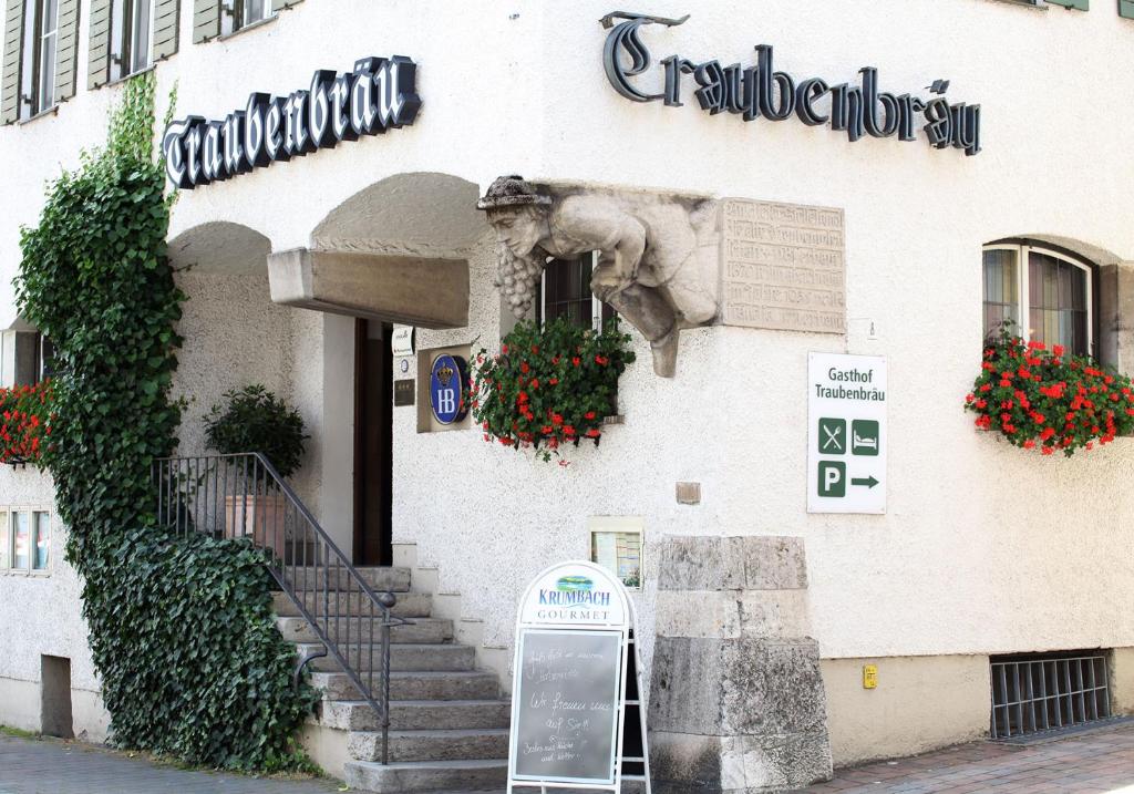 Hôtel Hotel Gasthof Traubenbräu Marktplatz 14, 86381 Krumbach