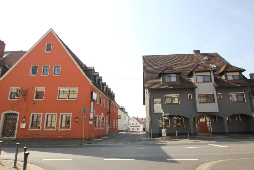 Gasthof Weißes Roß Aschaffenburgerstraße 2, 63801 Kleinostheim