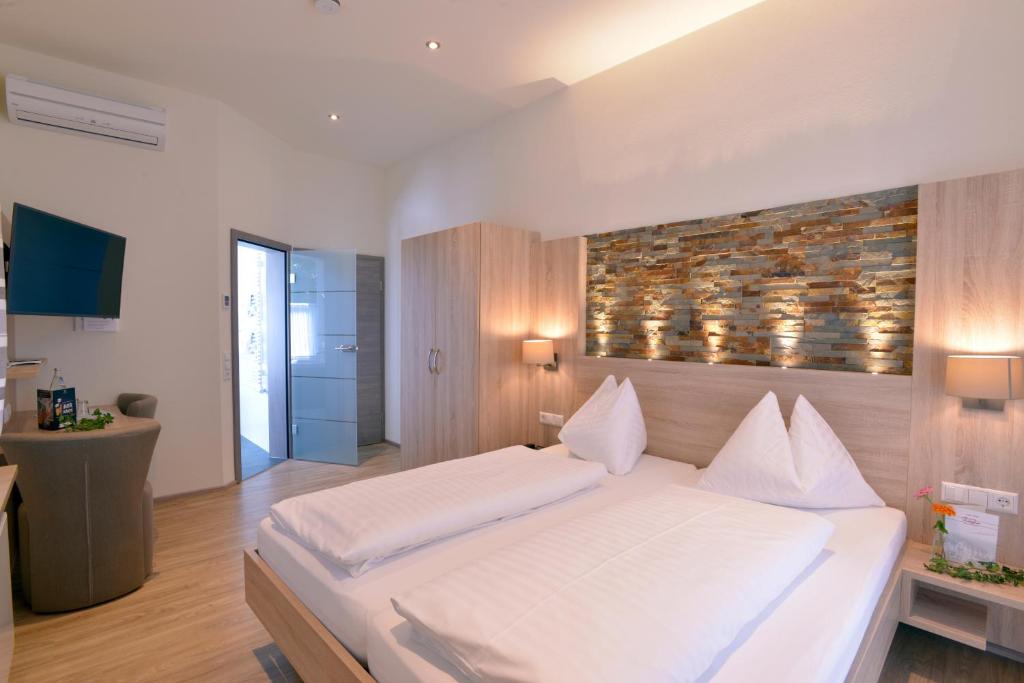 Gasthof Ziegler Hotel & Restaurant Bodenseestraße 32, 88131 Lindau