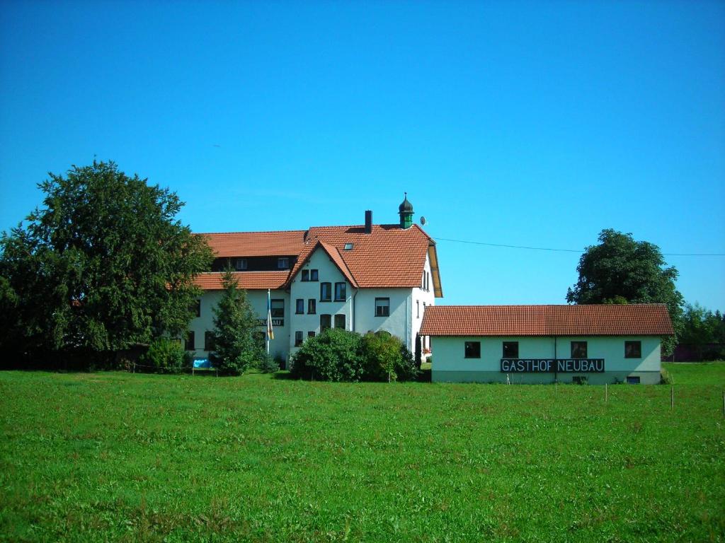 Hôtel Hotel Gasthof zum Neubau Leutkircher Str. 31, 88353 Kißlegg