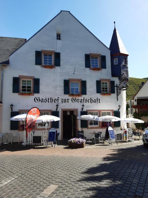 Gasthof Zur Grafschaft Veldenz Hauptstrasse 27, 54472 Veldenz