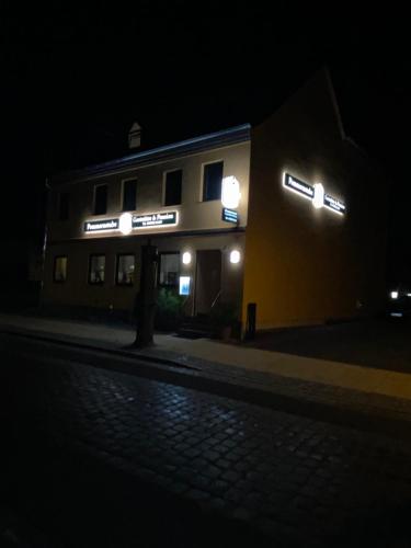 Hôtel Gaststätte & Pension Pommernstube Pommernstr. 20 16307 Gartz -1