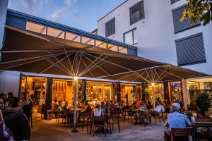 Hôtel Genusshotel Wenisch Innere Passauer Straße 59 - 61 94315 Straubing Bavière